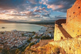 Recorrido privado a pie por Nafplion con un guía arqueólogo local