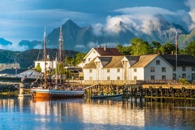 Visite guidée d'une journée complète des îles Lofoten en été