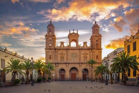 Las Palmas Old Town private walking tour