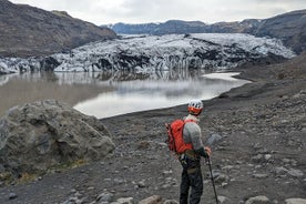 Caminhada e escalada de exploração de geleiras