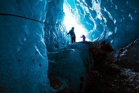 Speleologia ed escursione sul ghiacciaio Skaftafell