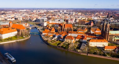 Photo of scenic summer view of the Old Town architecture with Elbe river embankment in Dresden, Saxony, Germany.