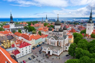 Best Time To Visit Tallinn: Traveler’s Guide to Estonia’s Charming Capital