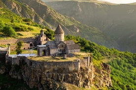 Tatev, Shaki (cachoeira), Noravank, degustação de vinhos, Khor Virap