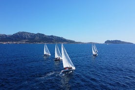 Privatization sailboat half day with skipper in Marseille