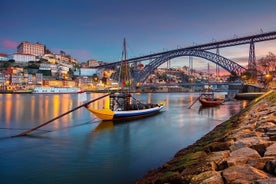 2 Day Tour to Porto and Aveiro with Boat Cruise