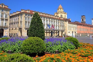 Piazza Castello