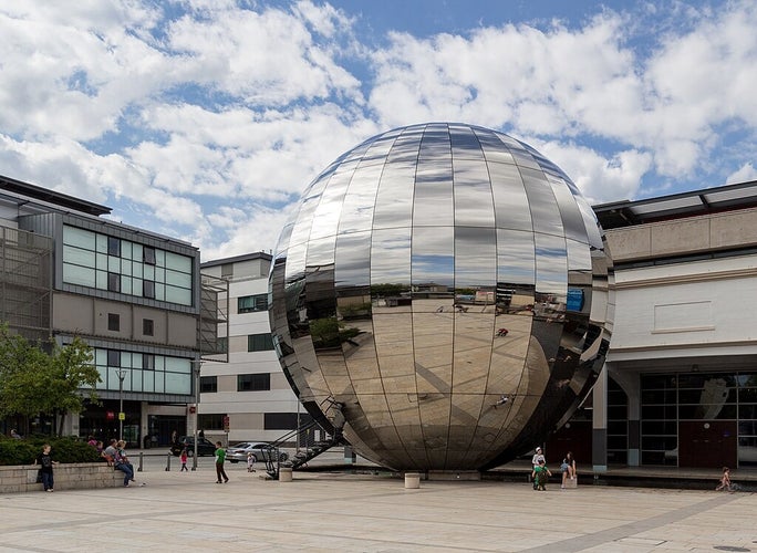 1024px-Bristol_(UK),_Planetarium_--_2013_--_1645.jpg
