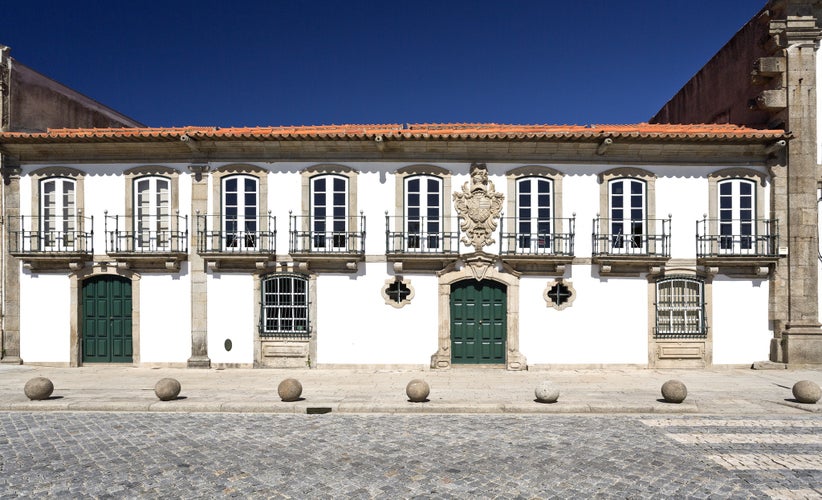 Known as Casa dos Vasconcelos, it was constructed in the year 1770 and is today used as an auditorium by the city of Vila do Conde, Portugal