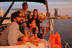 Barcelona: Sunset Sailing Tour with Tapas and Open Bar