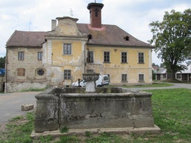 Nemilkov Castle