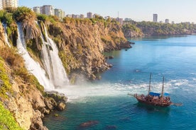 Bootsfahrt zum unteren Düden-Wasserfall von Antalya