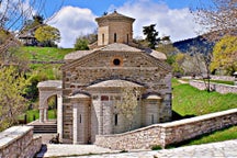 Minivan a noleggio in Agía Paraskeví, in Grecia