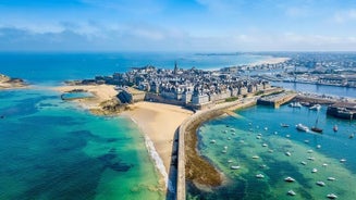 Private Transfer from Bayeux to Saint-Malo - Up to 7 People