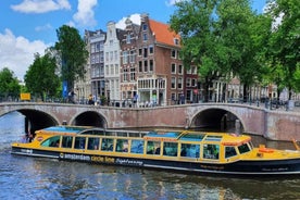 Amsterdam: Canal Cruise with Audio Guide