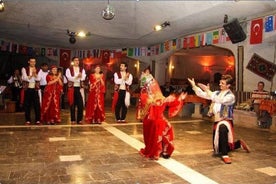 Turkse nachtshow in Cappadocië