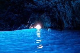 나폴리에서 Blue Grotto, Anacapri 및 Capri까지 소그룹 투어