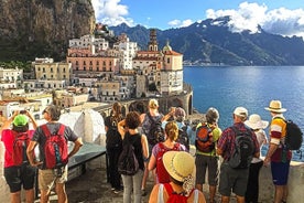 Excursão a pé pelas aldeias de Amalfi e Atrani, descobrindo paisagens incríveis