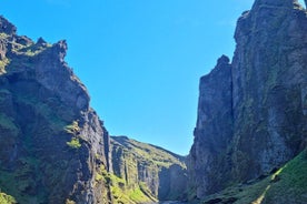 þórsmörk氷河と滝へのプライベートツアー