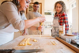 Dela din Pasta Love: Liten grupp pasta och Tiramisu i Maranello