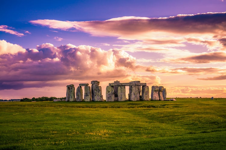 Stonehenge Main photo.jpg