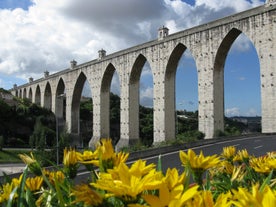 Águas Livres Aqueduct