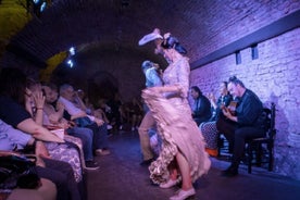 1 Hour Premium Flamenco Show in XII century Arabian Vault