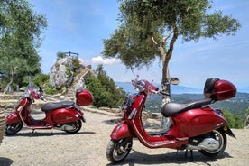 Vespa Scooter Tour "Abseits der Touristenpfade" 3-stündige Scooter-Tour