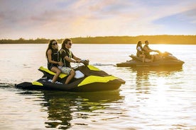 Avventura guidata in moto d'acqua in Lapponia