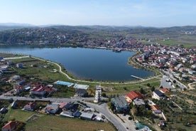 Passeio de bicicleta na cidade de Belsh