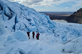 Tour di mezza giornata del ghiacciaio Vatnajokull per piccoli gruppi da Skaftafell