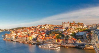 Family Club: Porto, the Douro valley (Portugal) and Salamanca (Spain)