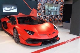 3 parasta superautoa vierailevat Lamborghinilla, Ferrarilla, Paganilla Venetsiasta