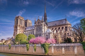 Top-Rated Churches in Paris Private Walking Tour 