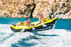 Tubos de agua en Mykonos con instructor y piloto de lancha motora