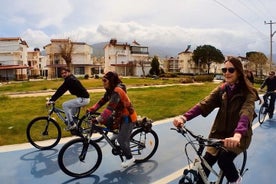 Visite guidée à vélo d'une demi-journée à Kusadasi.