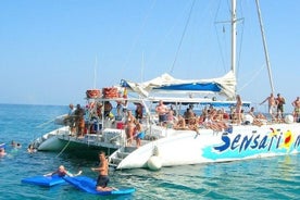 Festa no cruzeiro em Catamarã, Barcelona