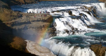 Iceland’s Midnight Sun: Glaciers, Geysers, and the Golden Circle  (2025)