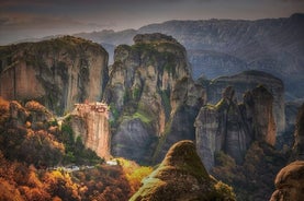 Tour privato di un giorno a Meteora da Salonicco senza guida.