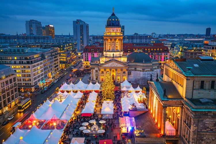 Christmas market, Deutscher Dom and konzerthaus in Berlin, Germany.jpg