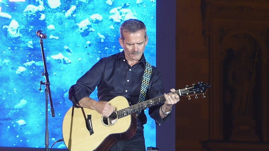 Chris_Hadfield_-_Brain_Bar_Budapest_(5).jpg