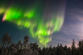 Tour fotografico di caccia all'aurora boreale a Levi