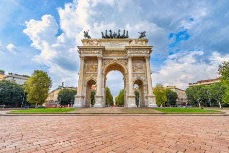PHOTOPP OF Arco della Pace (Arch of Peace), Porta Sempione, Milan, Italy .