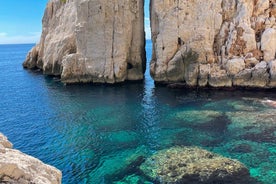 From Marseille: Iconic Calanques Boat Tour with Snorkeling