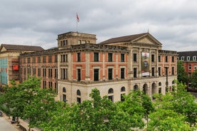 Photo of beautiful panoramic view of historic Bremen Market Square in the center of the Hanseatic City of Bremen with The Schuetting and famous Raths buildings on a sunny day with blue sky in summer, Germany.