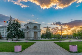 Chisinau: Discover City Highlights with a Walking Tour