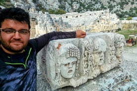 来自安塔利亚、阿拉尼亚和锡德的 Kekova 沉没城、St.Nicolas Demre、Myra 之旅