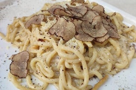 Tour gastronomico di Firenze con pasta al tartufo, bistecca e vino a flusso libero