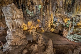 Tour panoramico privato di un'intera giornata a Nerja da Almeria