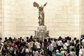 Louvre Private Tour with Skip The Line Entry